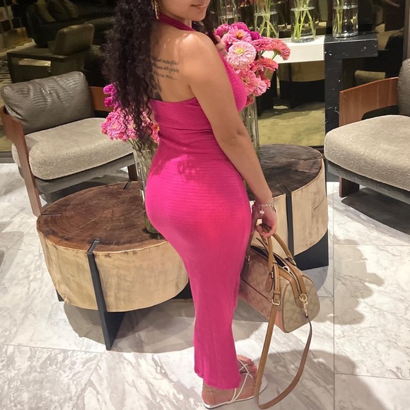 Ankle length sundress, stretchy material will fit a size small - Picture 6 of 7